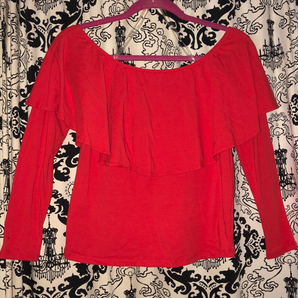 NWT: beautiful off shoulder red top